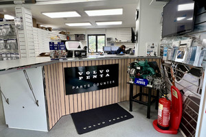 Chandlery & Parts Counter